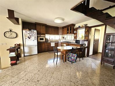 בית קרקע במיקום מדהים בשערי תקווה רוני יזדי נכסים ושיווק נדלן