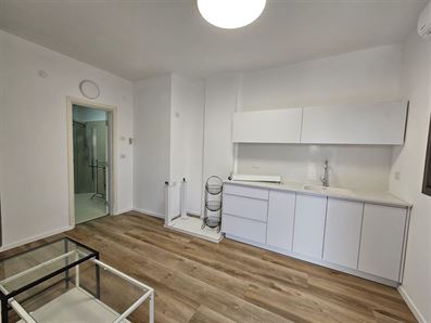 באורנית להשכרה יחידה חדשה 3 חדרים רוני יזדי נכסים ושיווק נדלן