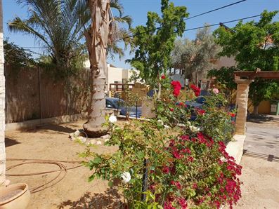 למכירה בית דו-משפחתי בשערי תקווה רוני יזדי נכסים ושיווק נדלן