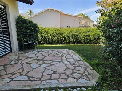 בית 4 חדרים למכירה בשערי תקווה רוני יזדי נכסים ושיווק נדלן