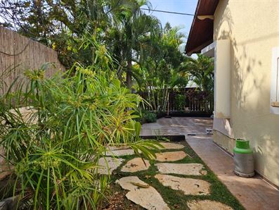 בית פרטי באורנית בקומה אחת רוני יזדי נכסים ושיווק נדלן