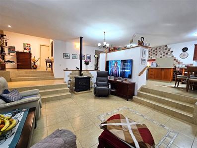 בית פרטי באורנית בקומה אחת רוני יזדי נכסים ושיווק נדלן