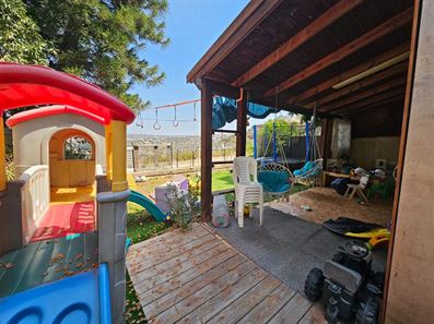 להשכרה בשערי תקווה בית 6 חדרים רוני יזדי נכסים ושיווק נדלן