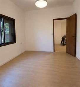 להשכרה יחידה משופצת בשערי תקווה רוני יזדי נכסים ושיווק נדלן