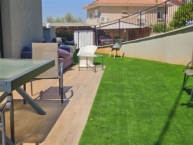 בית חדש עם יחידה נפרדת וחצר גדולה בשערי תקווה רוני יזדי נכסים ושיווק נדלן