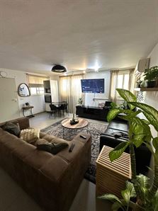 יחידה גדולה להשכרה באורנית רוני יזדי נכסים ושיווק נדלן