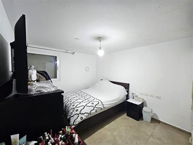 יחידת דיור 2 חדרים להשכרה באורנית רוני יזדי נכסים ושיווק נדלן