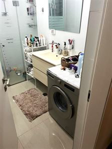 להשכרה באורנית דירה 4 חדרים עם מרפסת רוני יזדי נכסים ושיווק נדלן