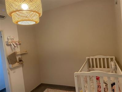 דירת 5 חדרים גדולה ומושקעת באורנית רוני יזדי נכסים ושיווק נדלן