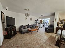 בית למכירה בשערי תקווה במיקום מבוקש רוני יזדי נכסים ושיווק נדלן