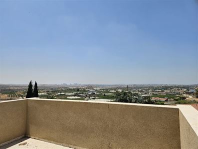 בית קרקע במיקום מדהים בשערי תקווה רוני יזדי נכסים ושיווק נדלן