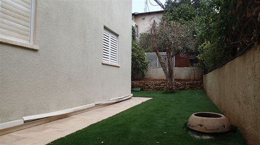 באורנית בית 6 חדרים במיקום מעולה עם כניסה שטוחה רוני יזדי נכסים ושיווק נדלן