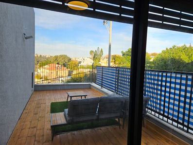 בית חדש עם יחידה נפרדת ואופציה לחלוקה רוני יזדי נכסים ושיווק נדלן
