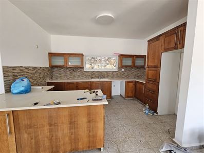 להשכרה בעץ אפרים בית גדול- מחיר כולל ארנונה רוני יזדי נכסים ושיווק נדלן