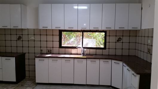 להשכרה באורנית בית 7 חדרים רוני יזדי נכסים ושיווק נדלן